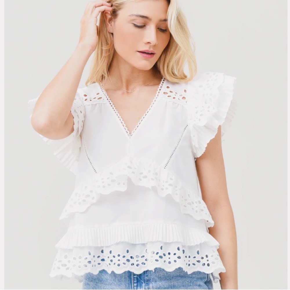 HUNTER BELL White Eyelet Ruffle V-Neck Blouse